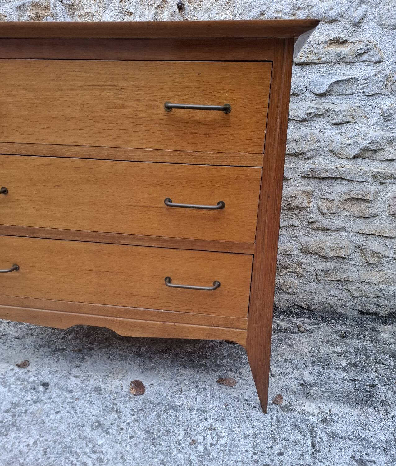 Vintage chest of drawers