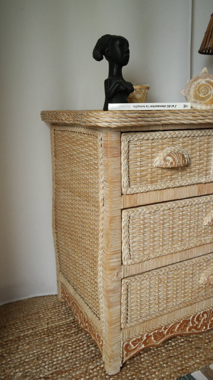 Commode en osier beige vintage