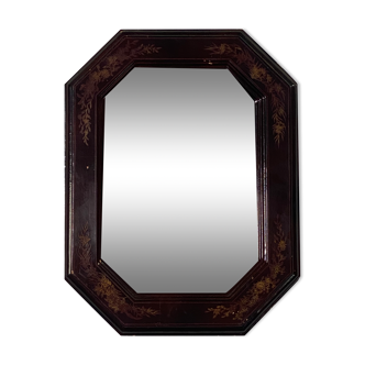 Octagonal mirror floral pattern