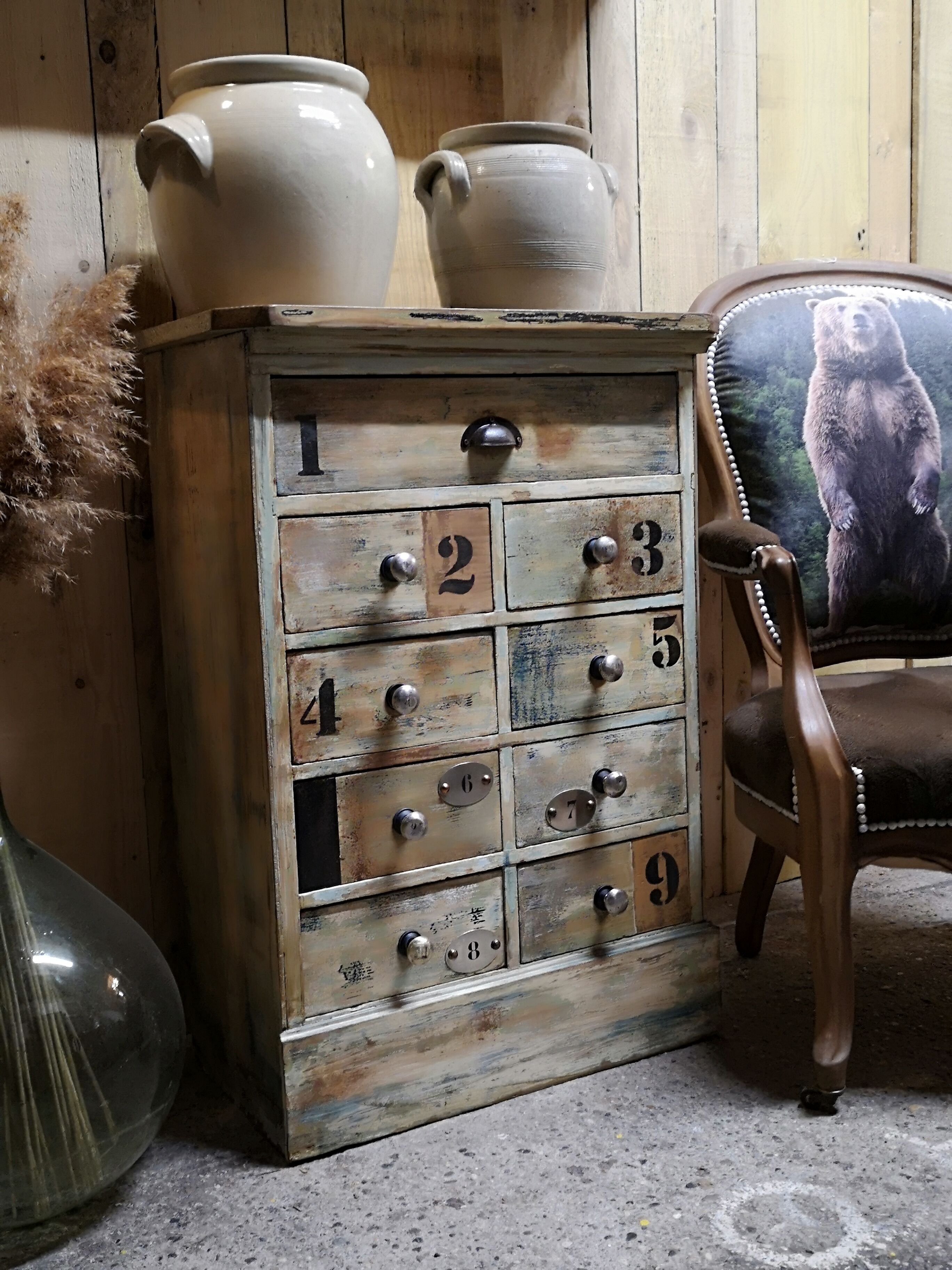 Trade furniture