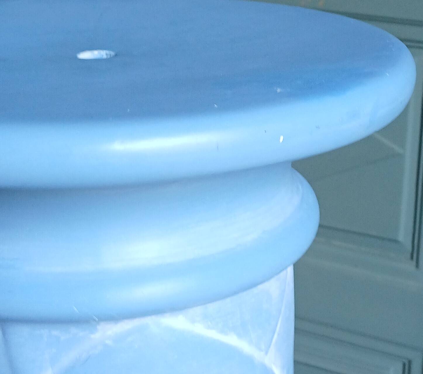 Blue ceramic column between Art Deco and Cubism, around 1980.