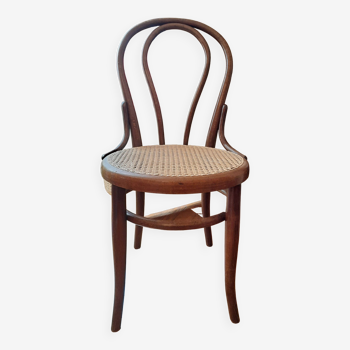 Chaise bistrot cannée