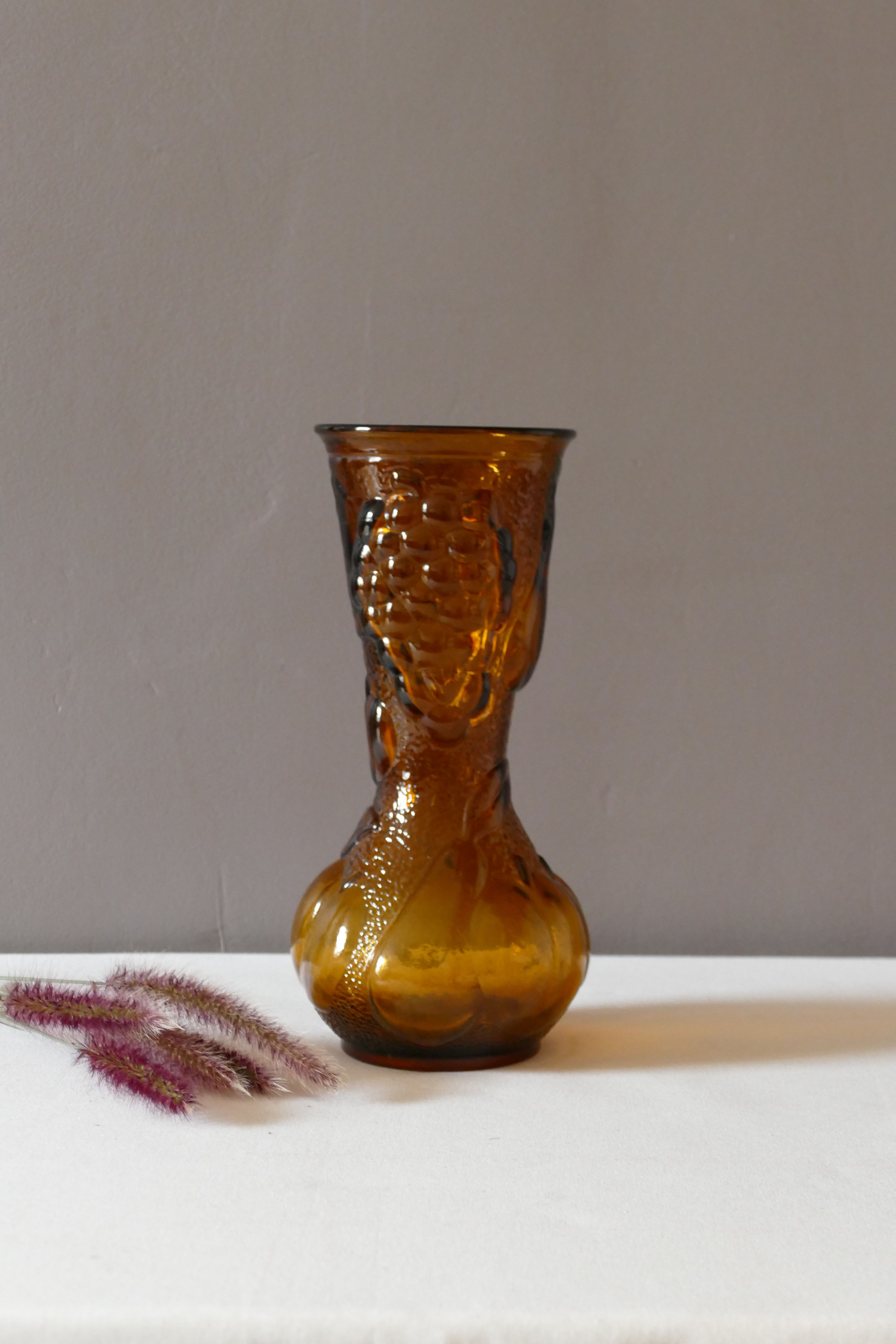 Vase empoli of the 60s, ochre color fruit reliefs