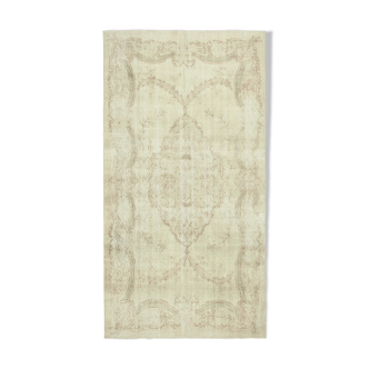 Handmade Wool Oriental Beige Carpet 140 cm x 266 cm - 38976