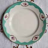 6 old flat plates mismatched