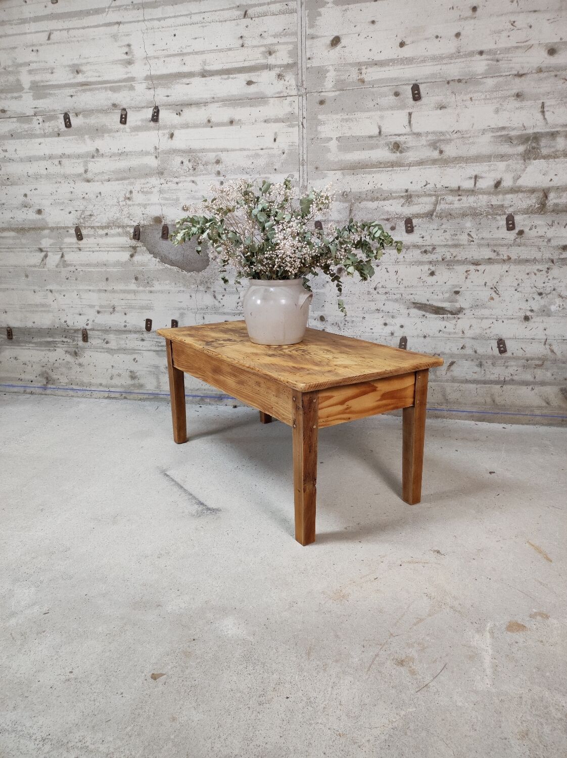 Farmhouse coffee table