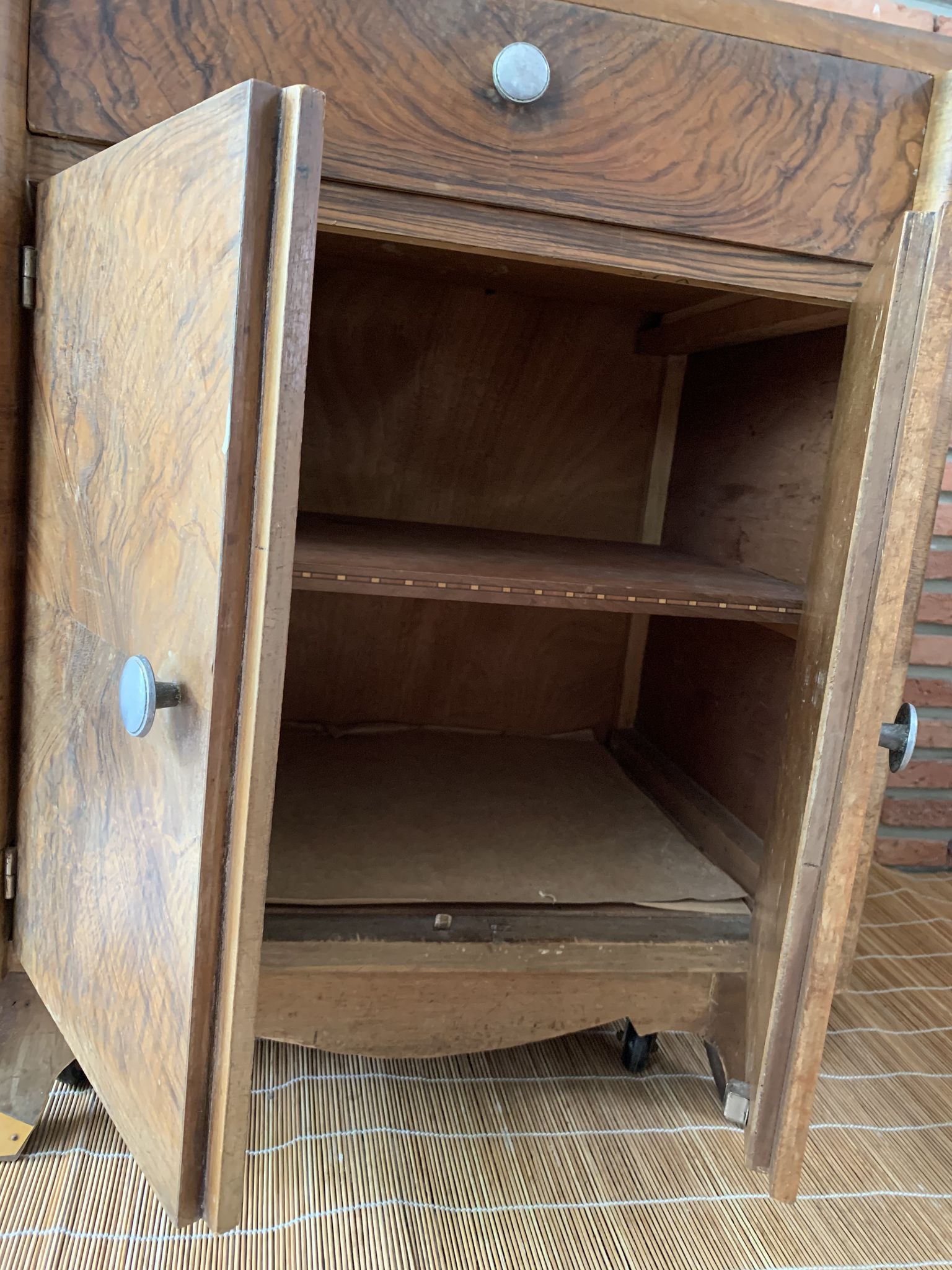 Furniture bar