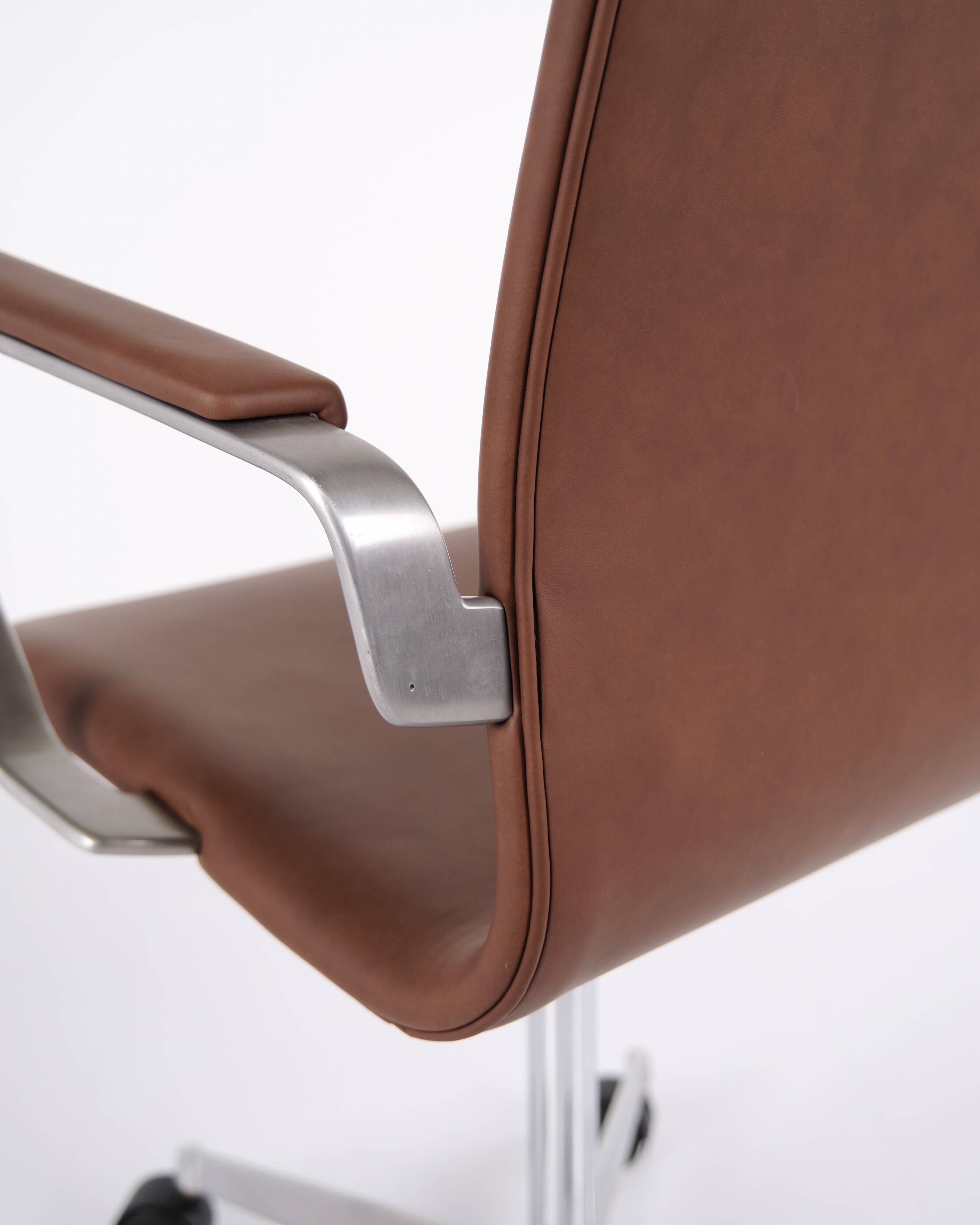 Oxford classic office chair - model 3291 - brown leather - Arne Jacobsen - Fritz Hansen