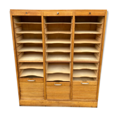 Meuble classeur à 3 rideaux