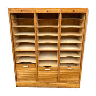 Meuble classeur à 3 rideaux