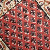 Tapis vintage fait main Indo-Seraband en laine rouge (62cm x 90cm)
