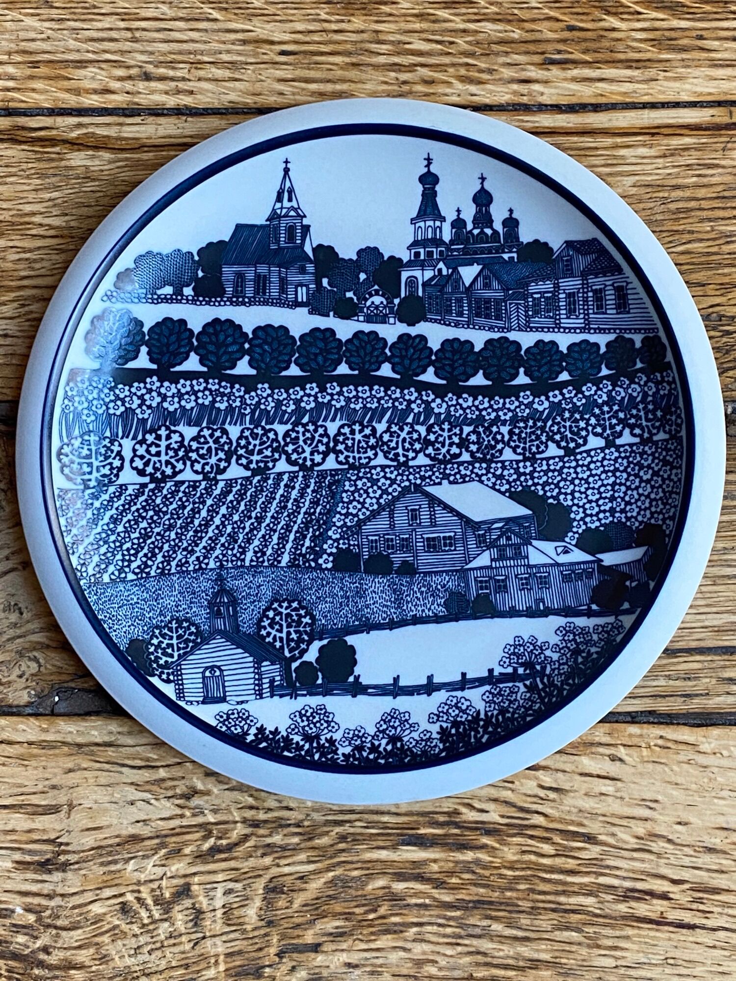 Plate Arabia Finland 102