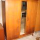 Armoire vintage