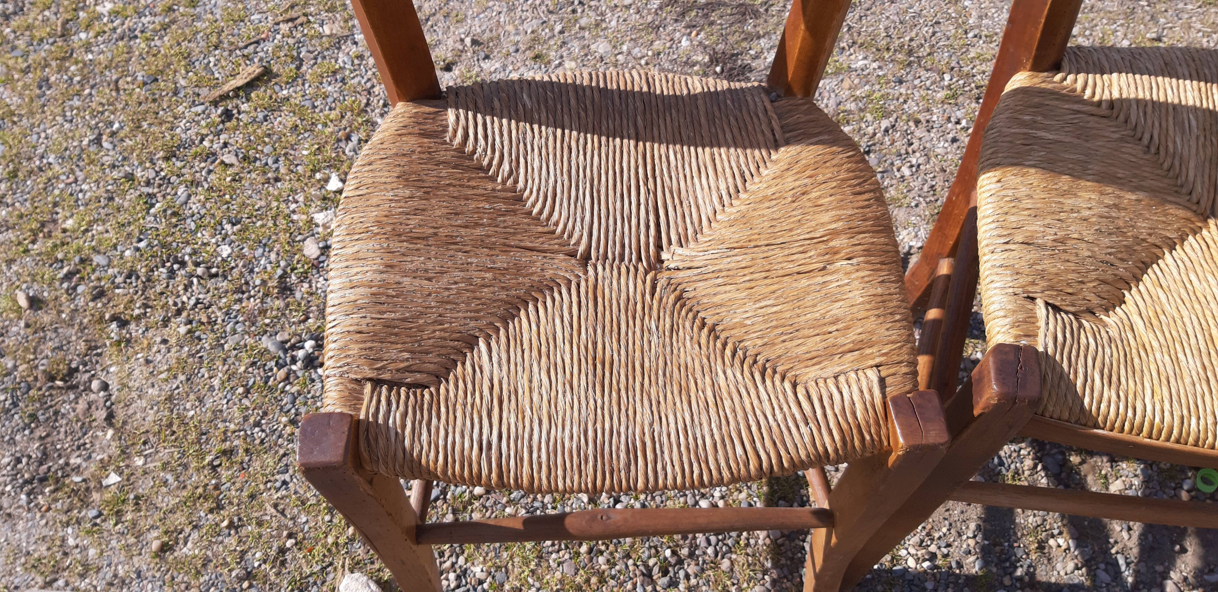 6 antique and mismatched mulched chairs