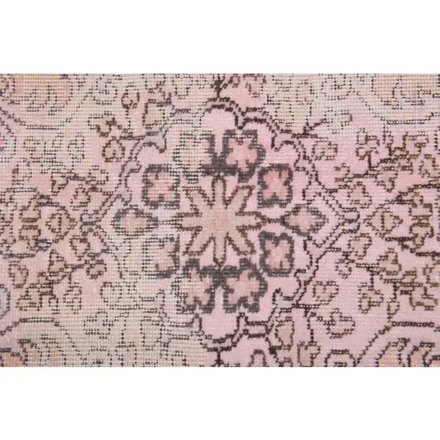 Tapis turc vintage en laine et coton rose noué à la main