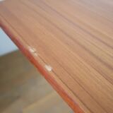 Scandinavian stretch teak table