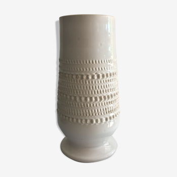 Vase to decorate ball, white
