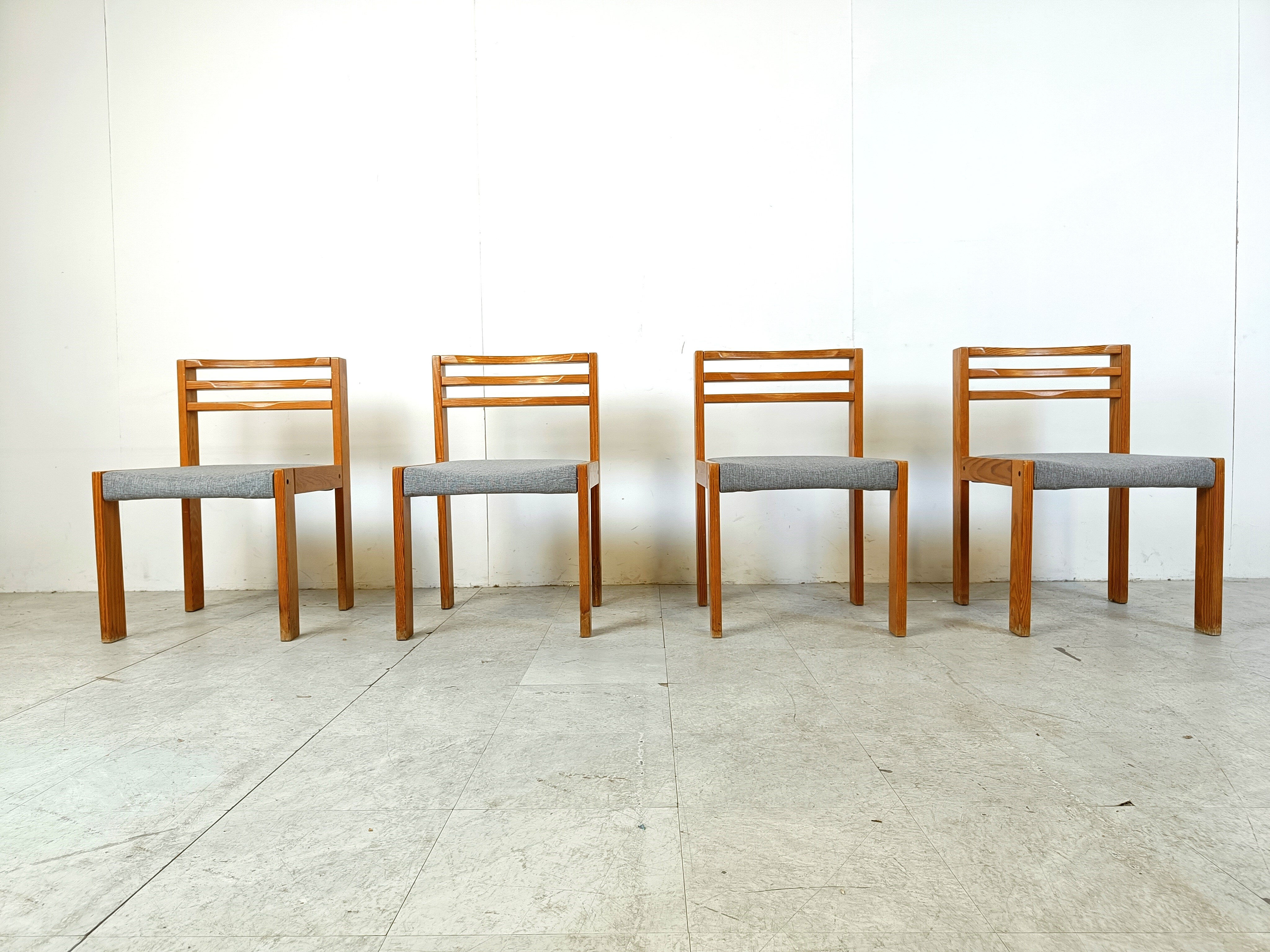 Set of 4 pine wood SG 1200 dining chairs by Cees Braakman, 1970s