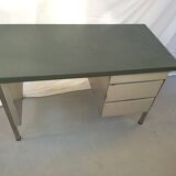Desk metal