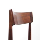 Suite de 4 chaises scandinaves en teck modèle 39
