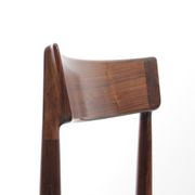 Suite de 4 chaises scandinaves en teck modèle 39