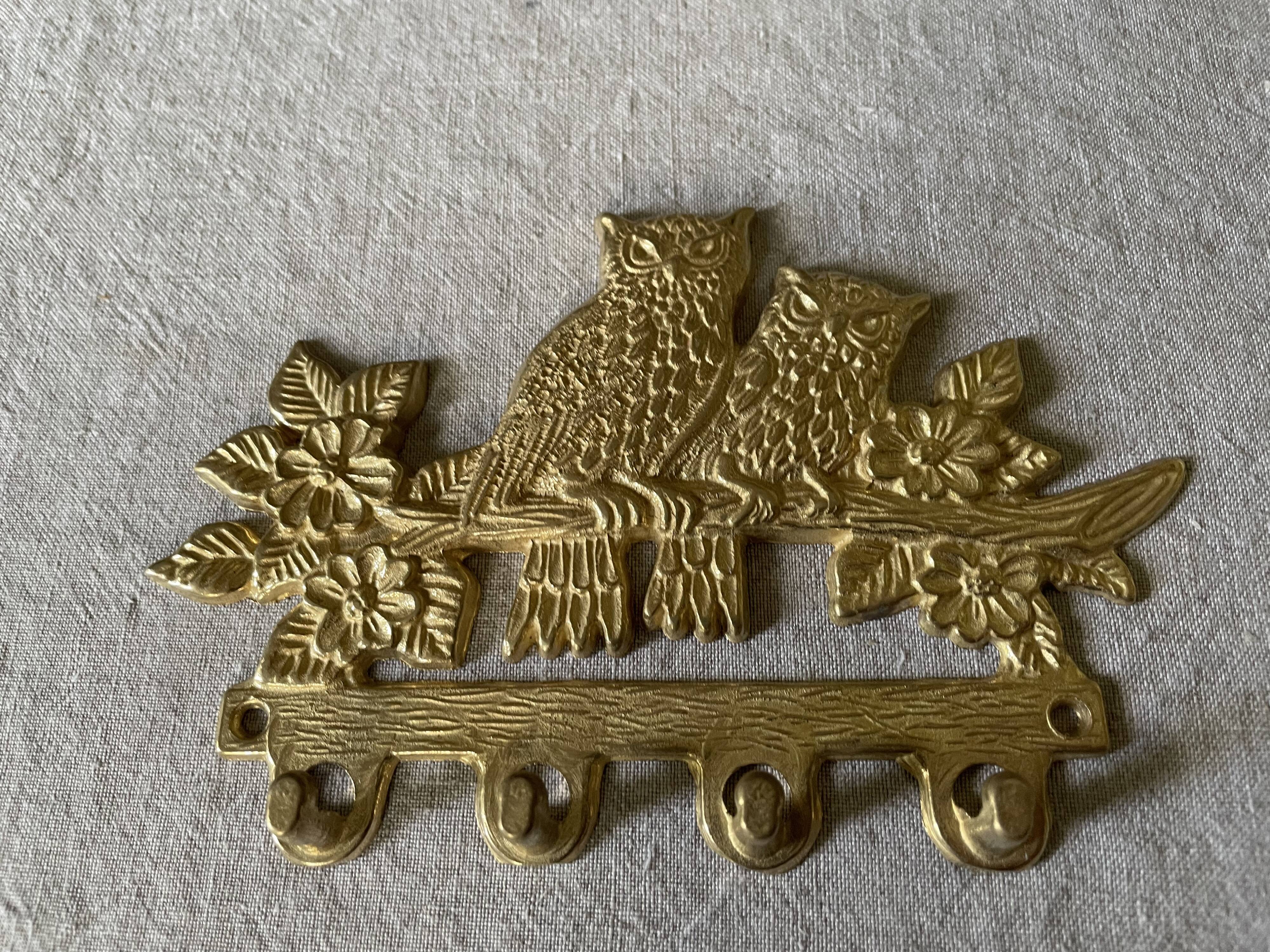 Golden brass owl hook