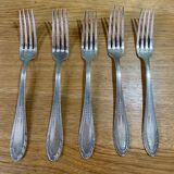 5 antique forks in silver metal