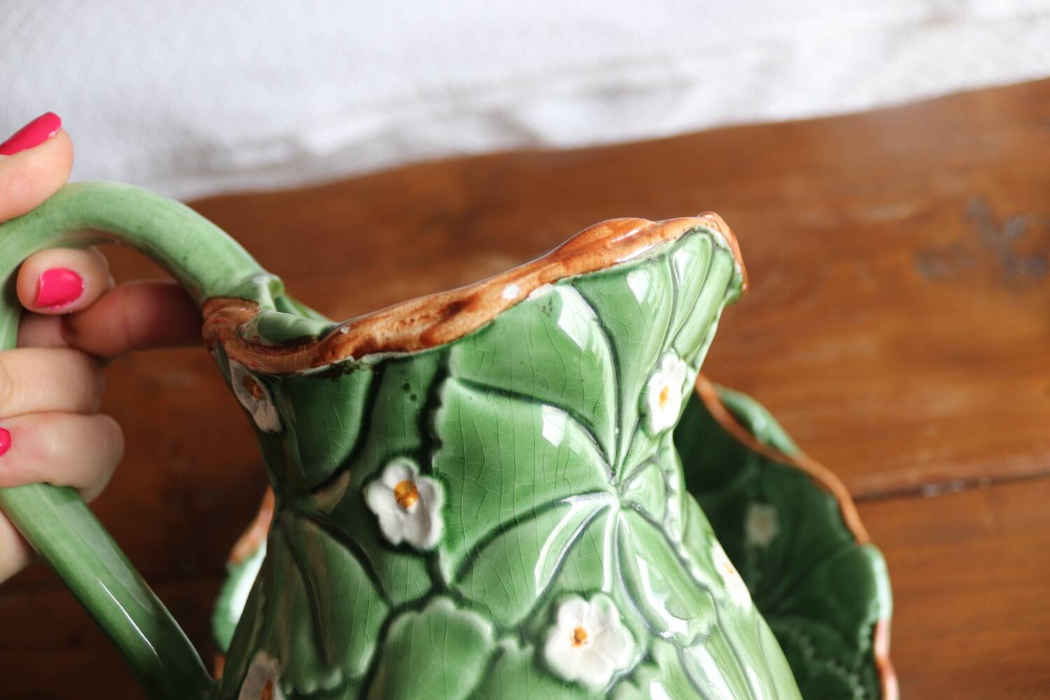 Pitcher and dish in strawberry leaf and flower slip