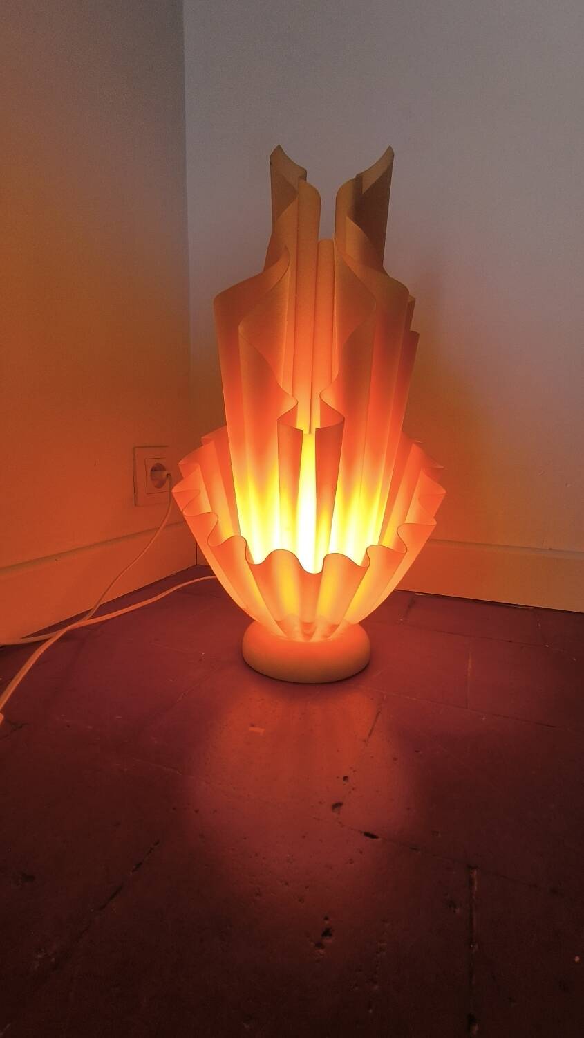 Large Georgia Jacob Corolla lamp