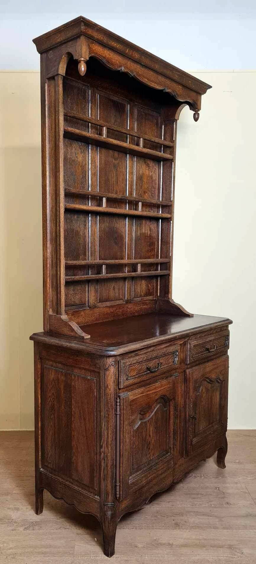 Vaisselier style louis xv en bois massif vers 1950