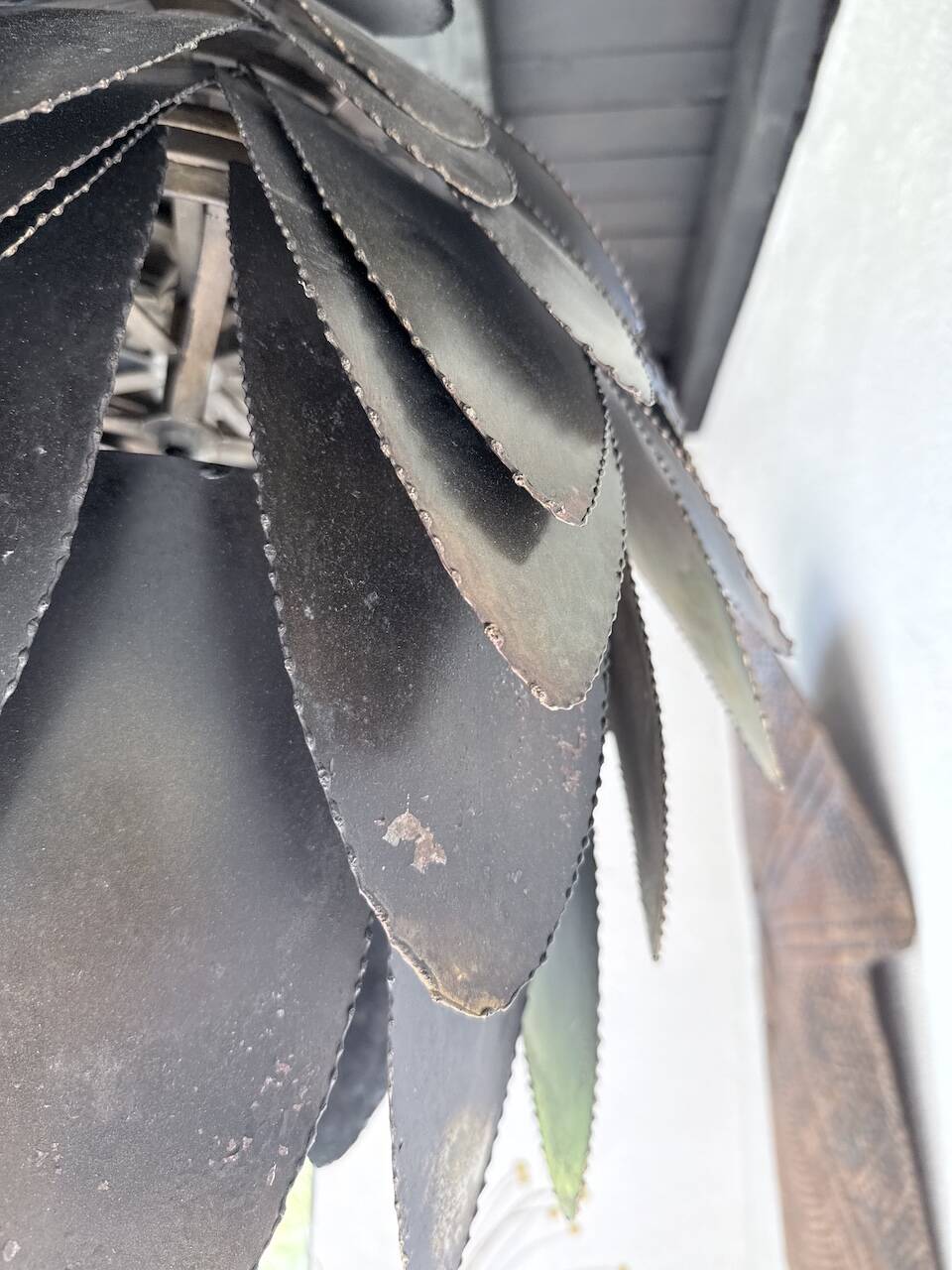 Brutalist suspension Jansen metal welded flower