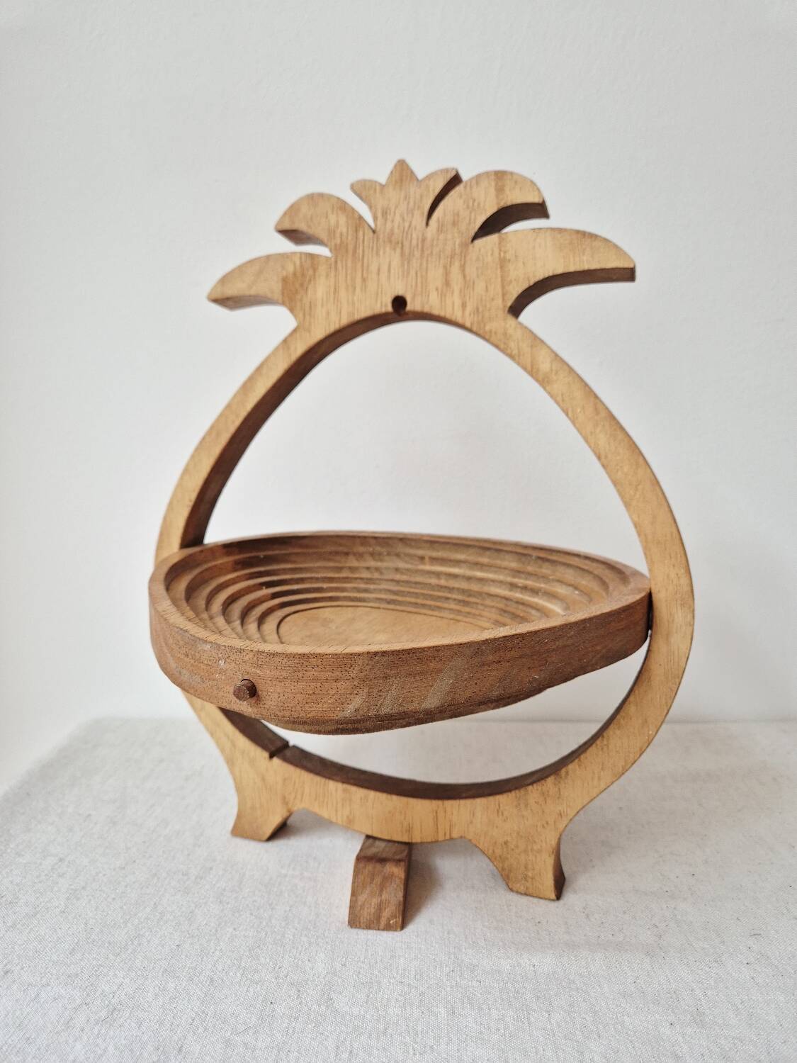 Wooden Fruit Basket "Pineapple" - Vintage