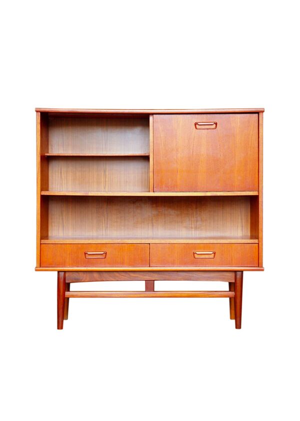 Enfilade haute scandinave en teck, Années 60