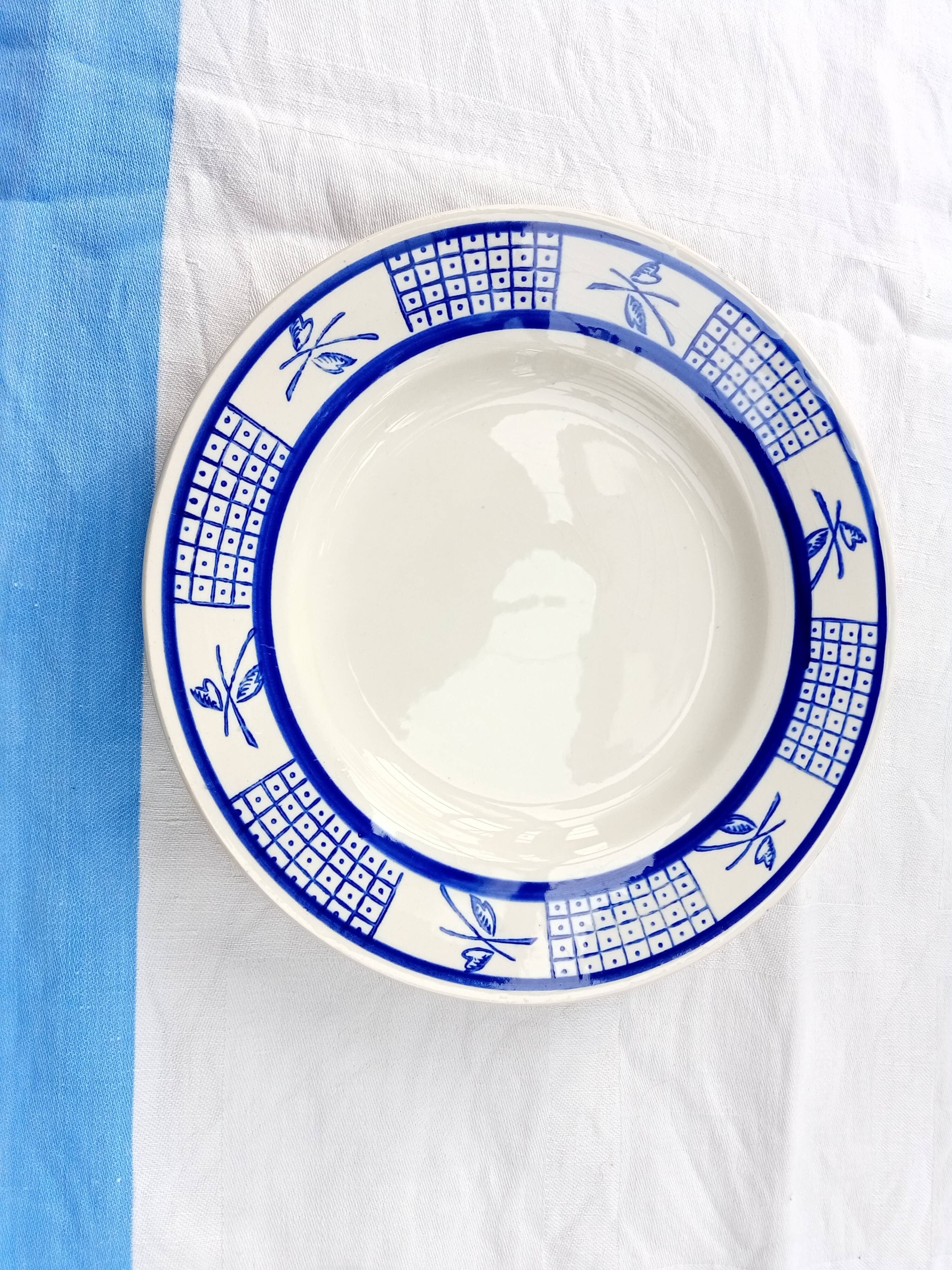 4 assiettes à dessert Gien