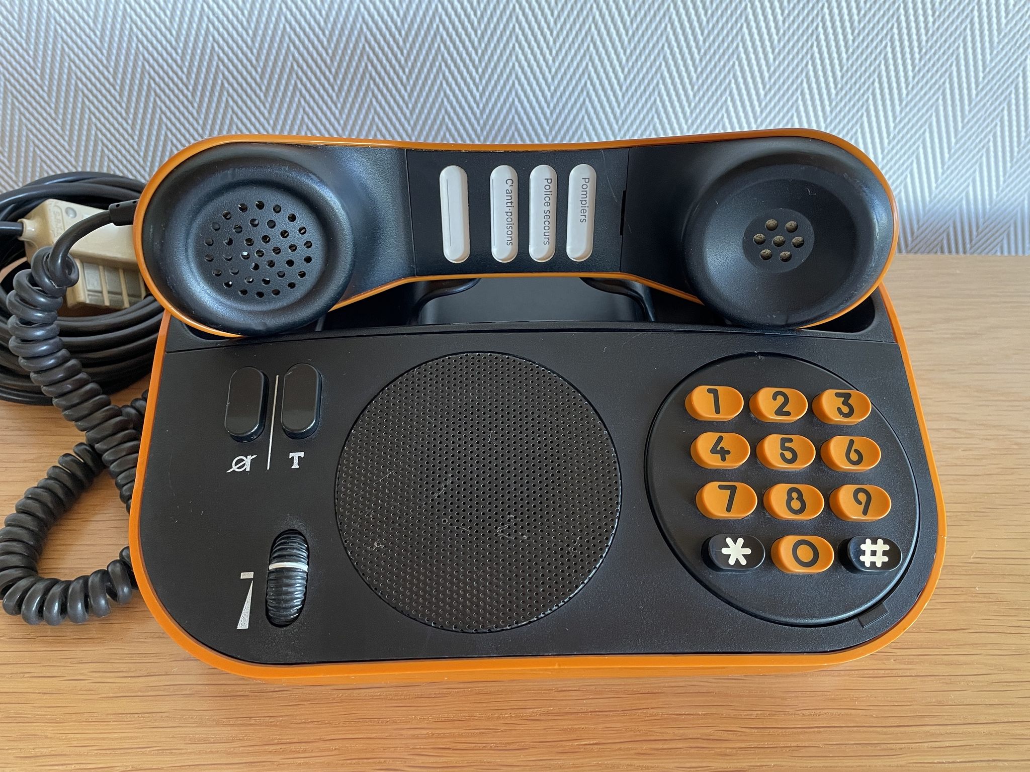 Phone orange pop art vintage telic ptt 1975 design f. quirin