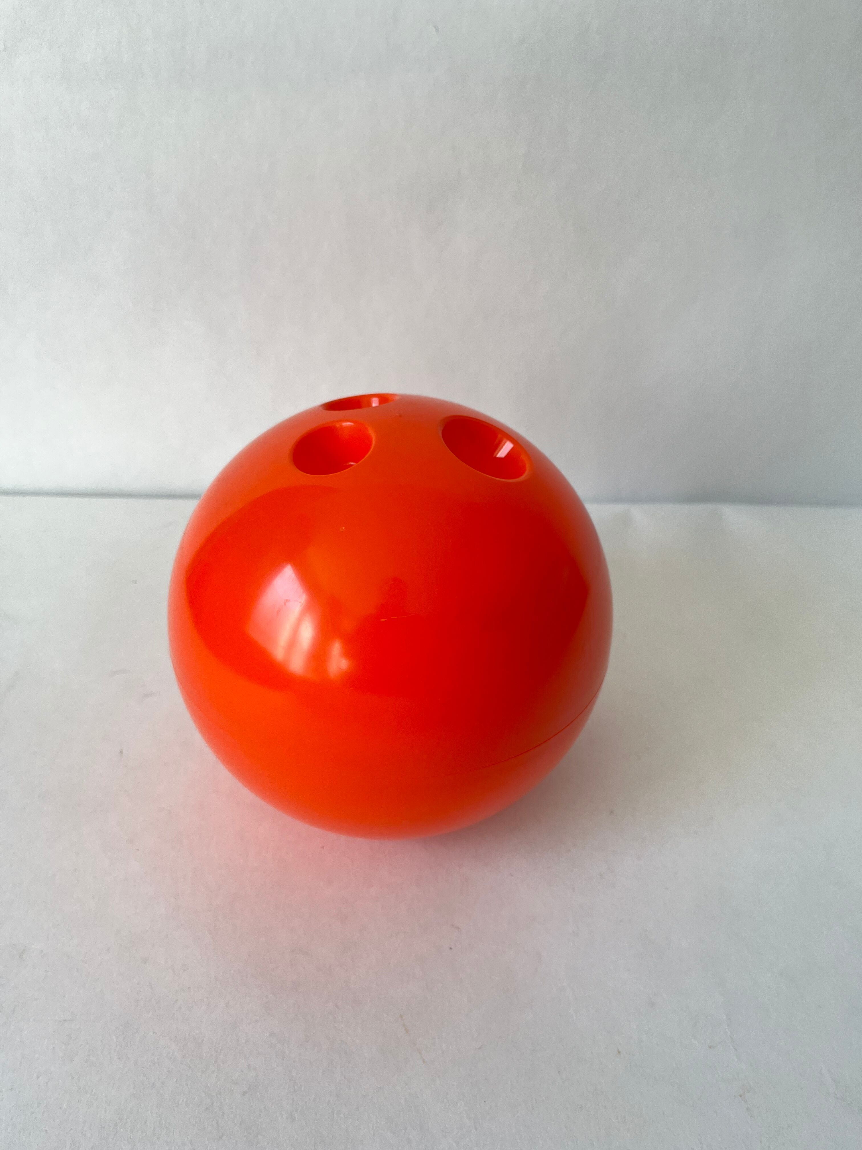Bowling ball vintage ice cube bucket