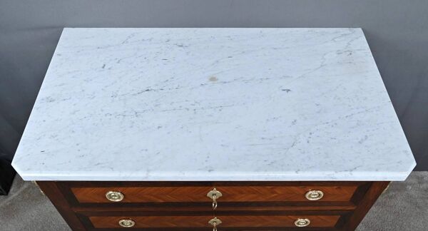 Commode en marqueterie de bois de rose et palissandre, style Louis XVI – fin XIXe