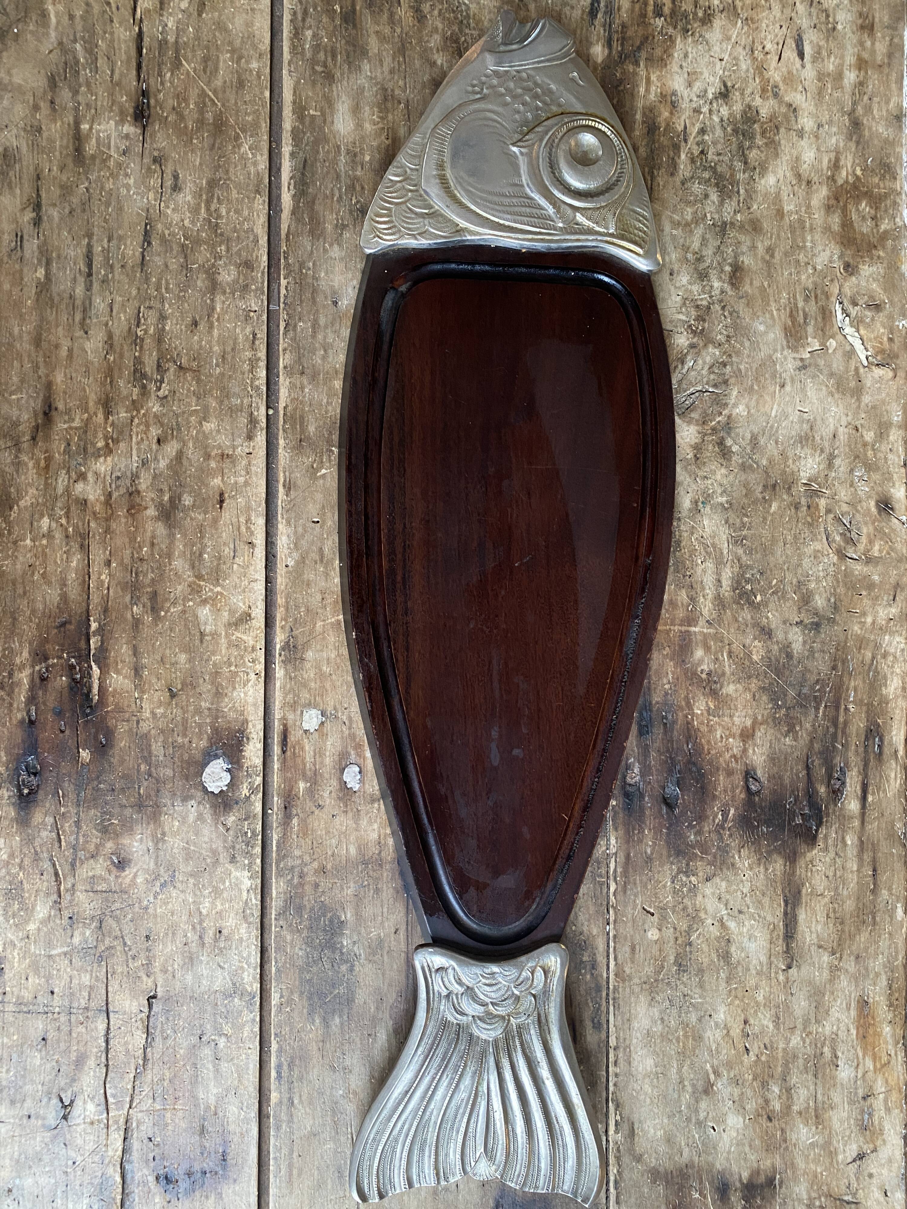 Large Vintage Chic Fish Platter – Wood & Metal