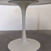Space Age tulip round table by Maurice Burke for Arkana, 1960s-70s