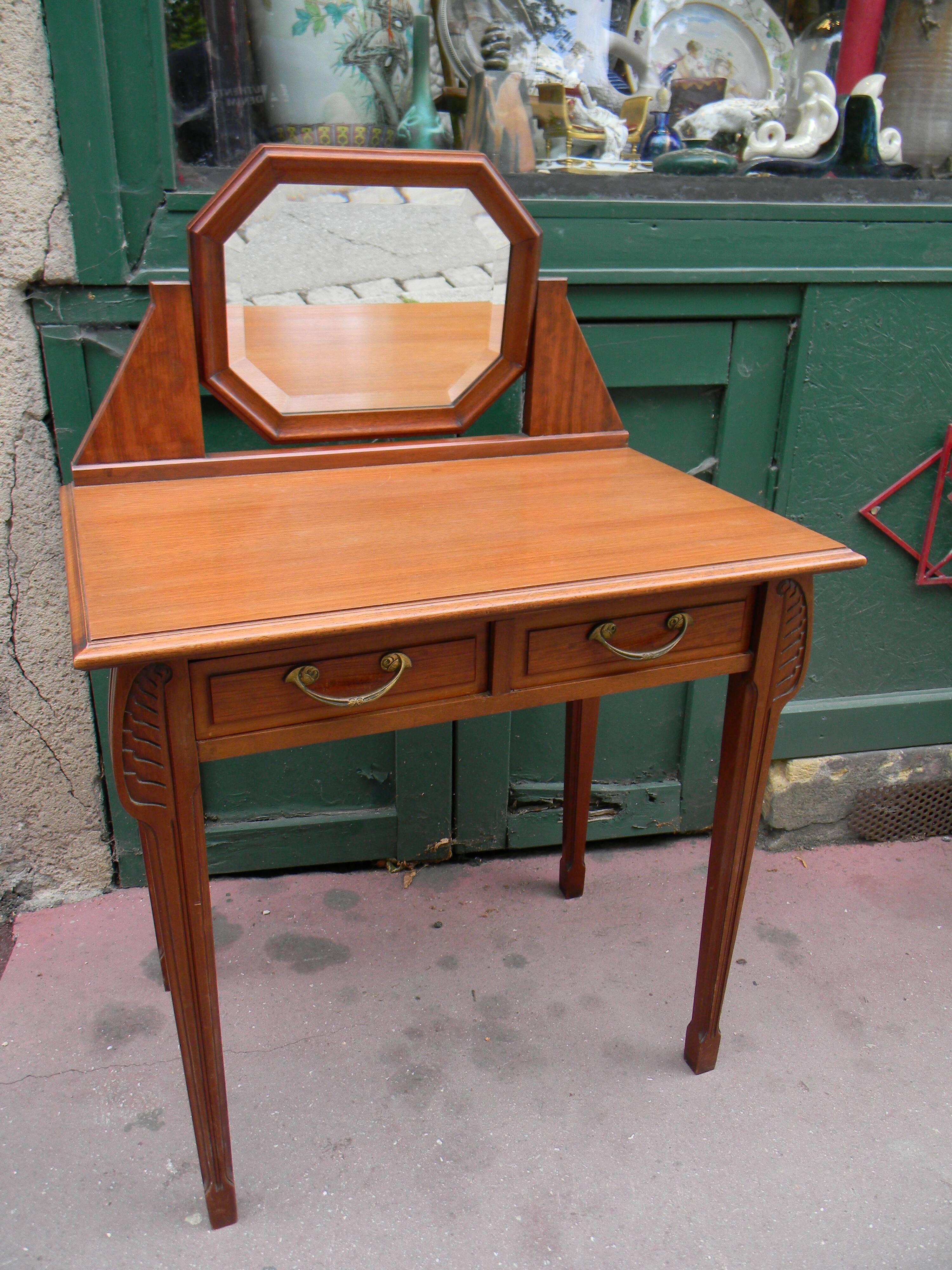 Louis Majorelle Art Deco dressing table in Mahogany