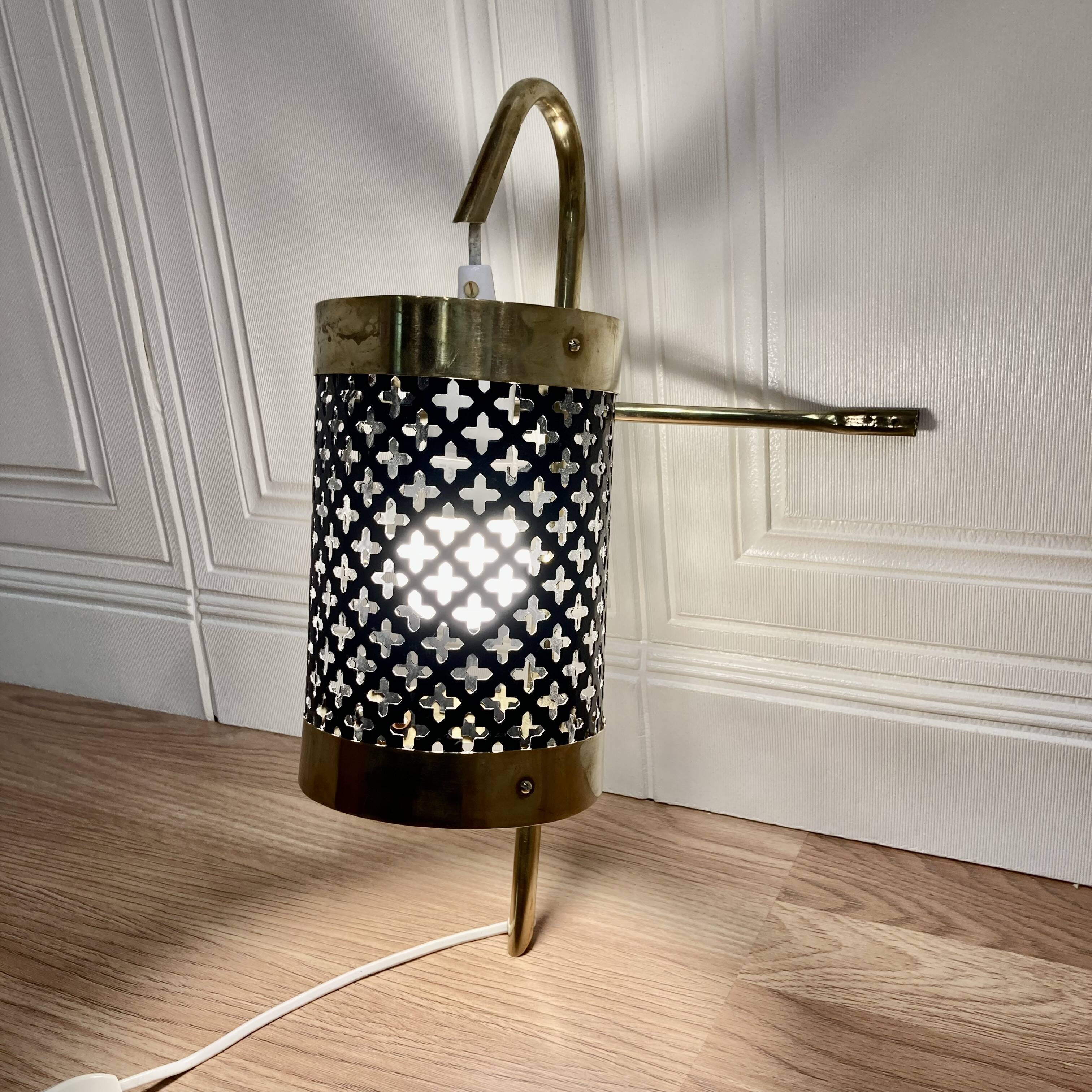 MODULAR APPLIQUE SCANDINAVIAN DESIGN 1950.
