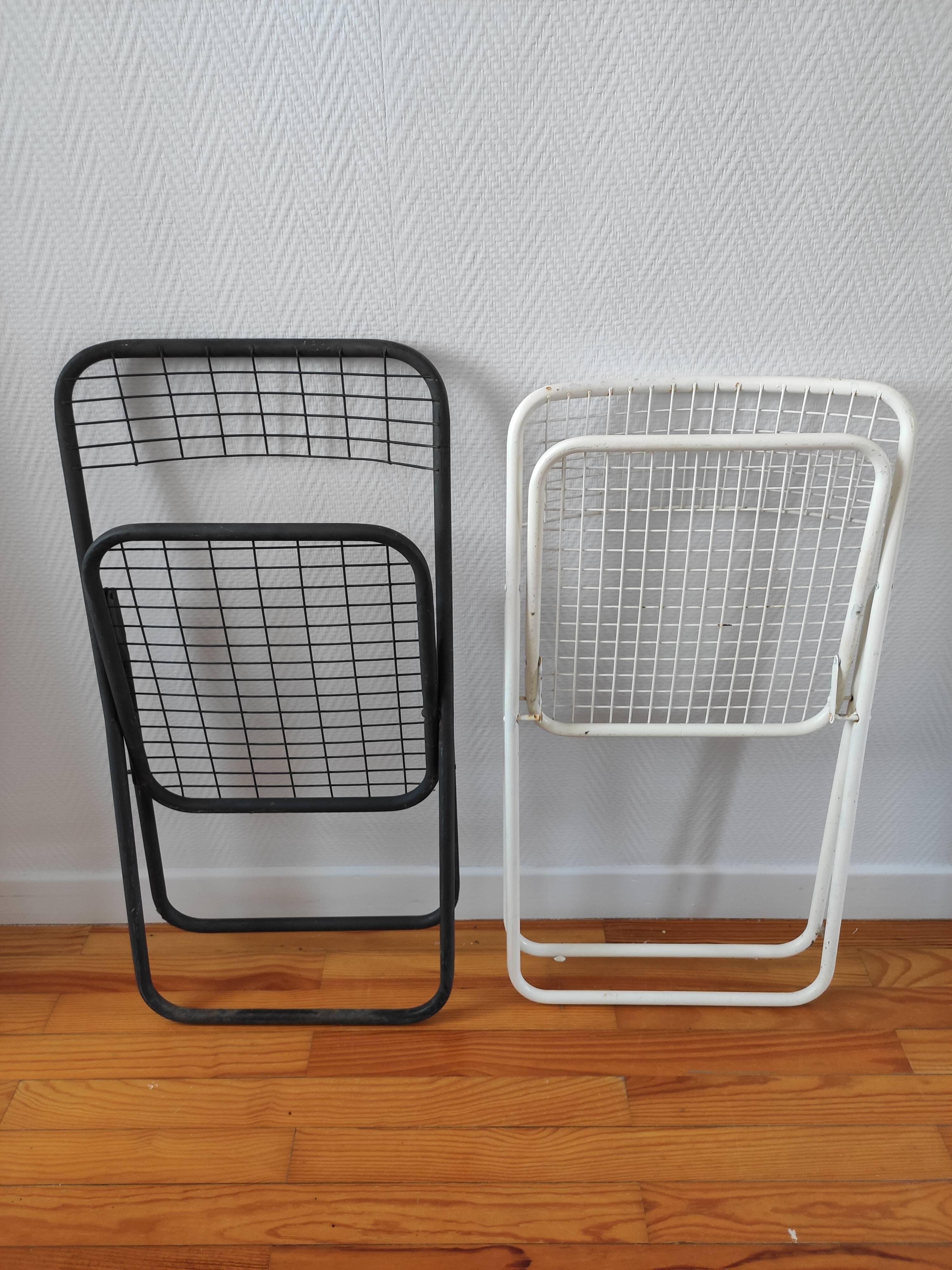 Folding chairs