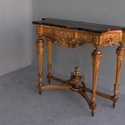 Console époque XIXème bois et stuc doré de style Louis XVI