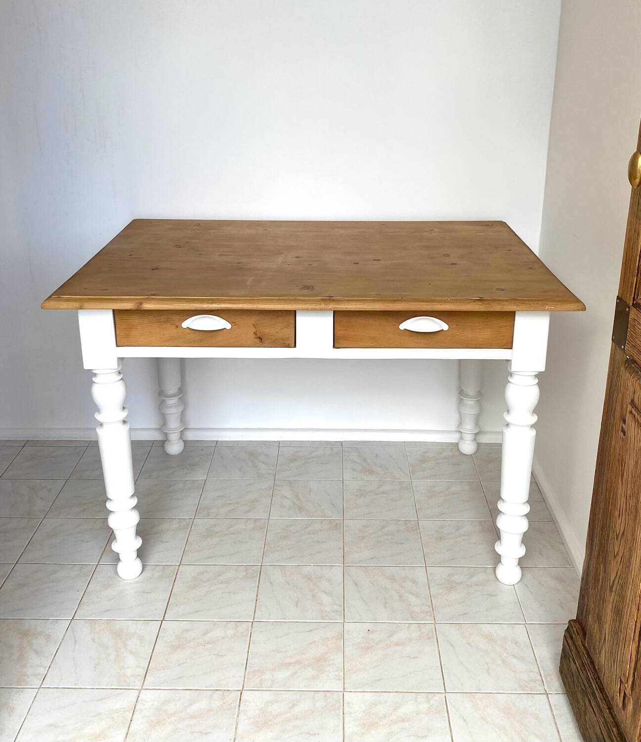 Farmhouse table