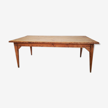 Old farm table in pitchpin