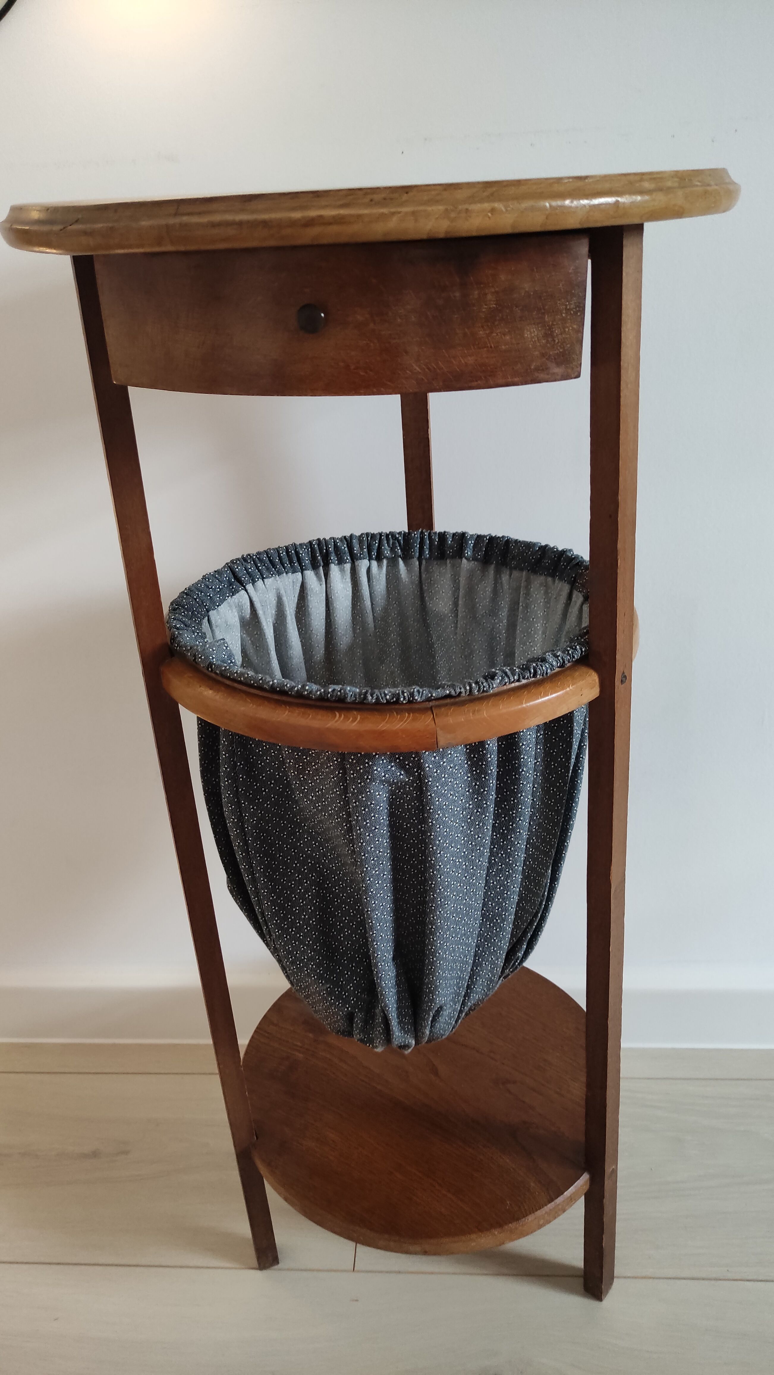 Former wood and fabric worker