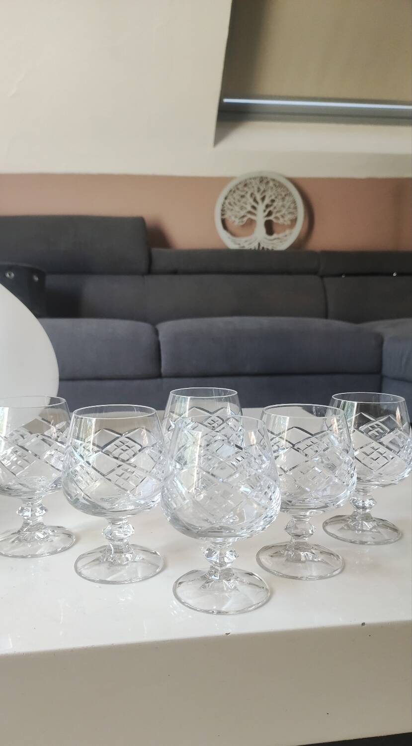 Lot of 6 x Cognac/Brandy glasses. Cut Bohemian crystal. Boho chic.