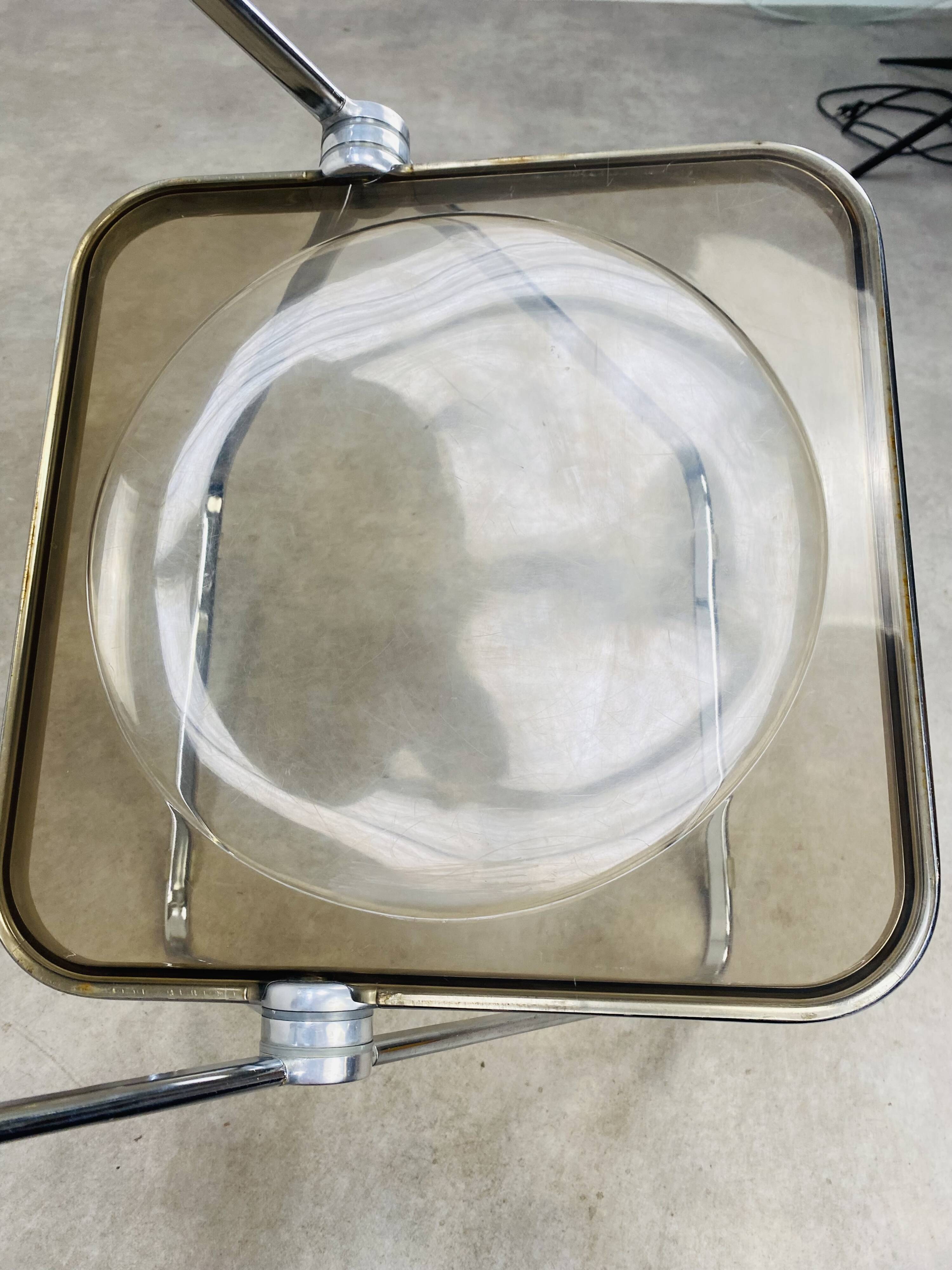 Plia chair by Giancarlo Piretti for Anonima Castelli