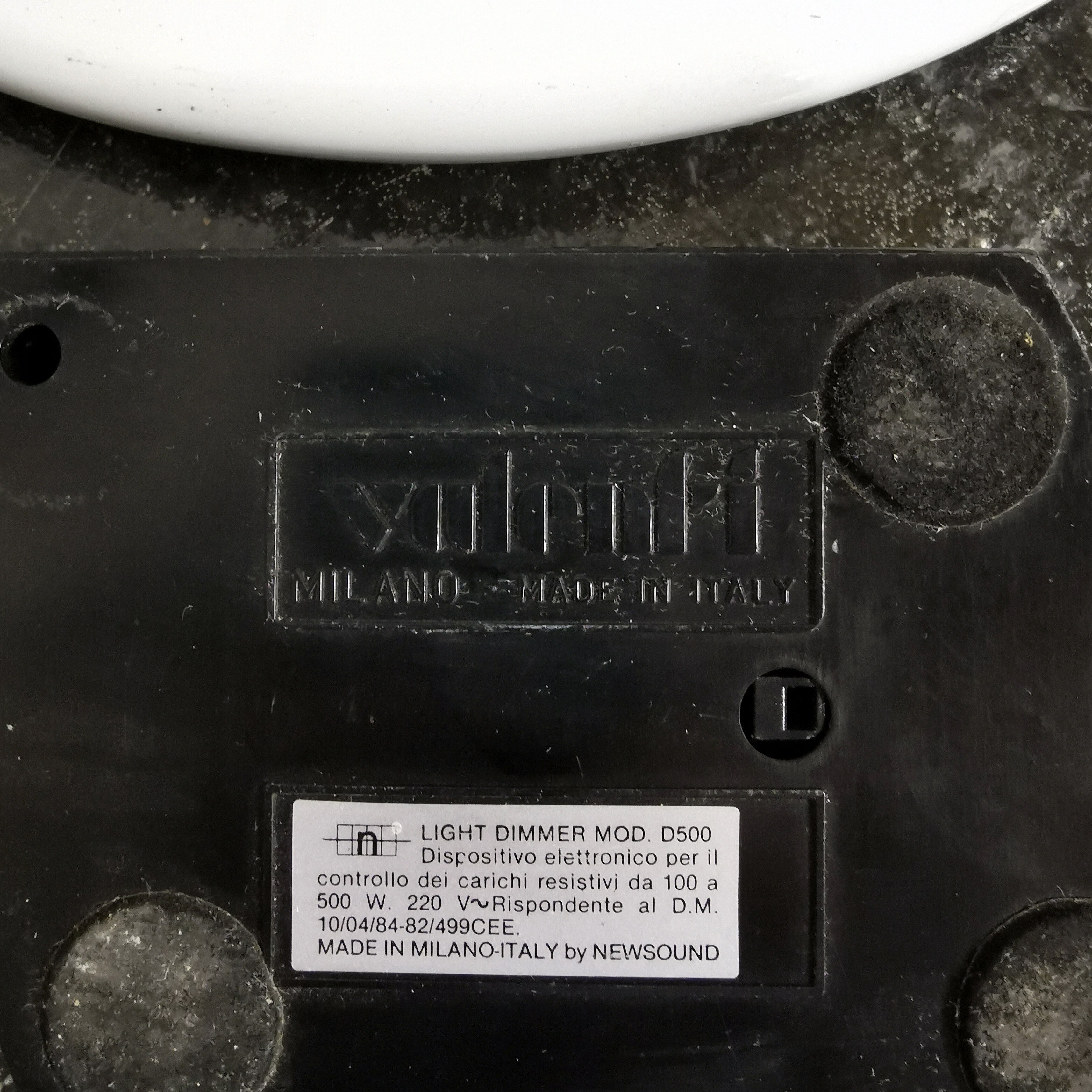 White halogen lamppost, Valenti, 1980