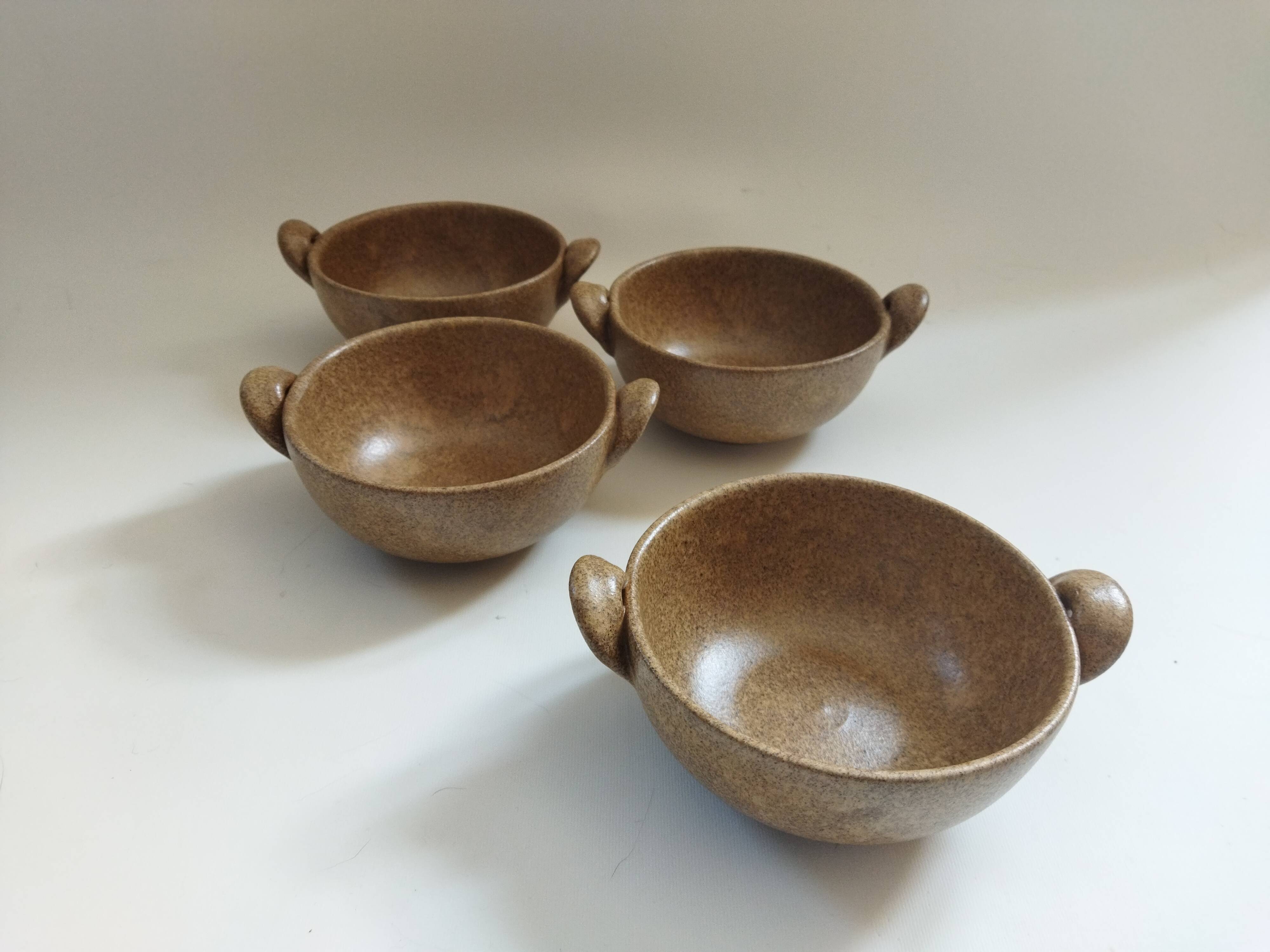 4 stoneware ear bowls